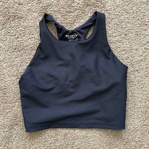 Old Navy. Sports Bra/Crop top. 7/8